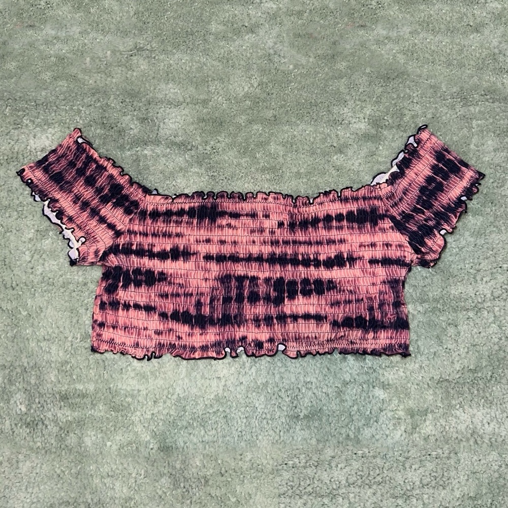 🆕 NWOT PINK VICTORIA’S SECRET Swim Top
